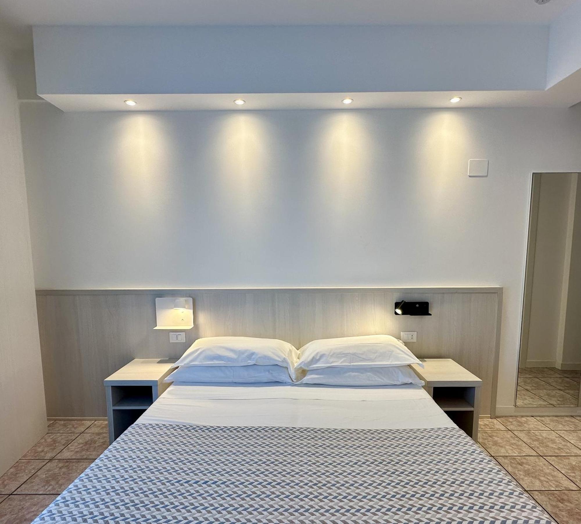 Hotel Nizza Frontemare Superior 3 Stelle Lido di Jesolo Room photo